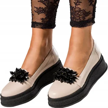 Dámské polobotky Dámské kožené polobotky béžové na podpatku Křišťály POLSKÝ VÝROBEK vel. 39