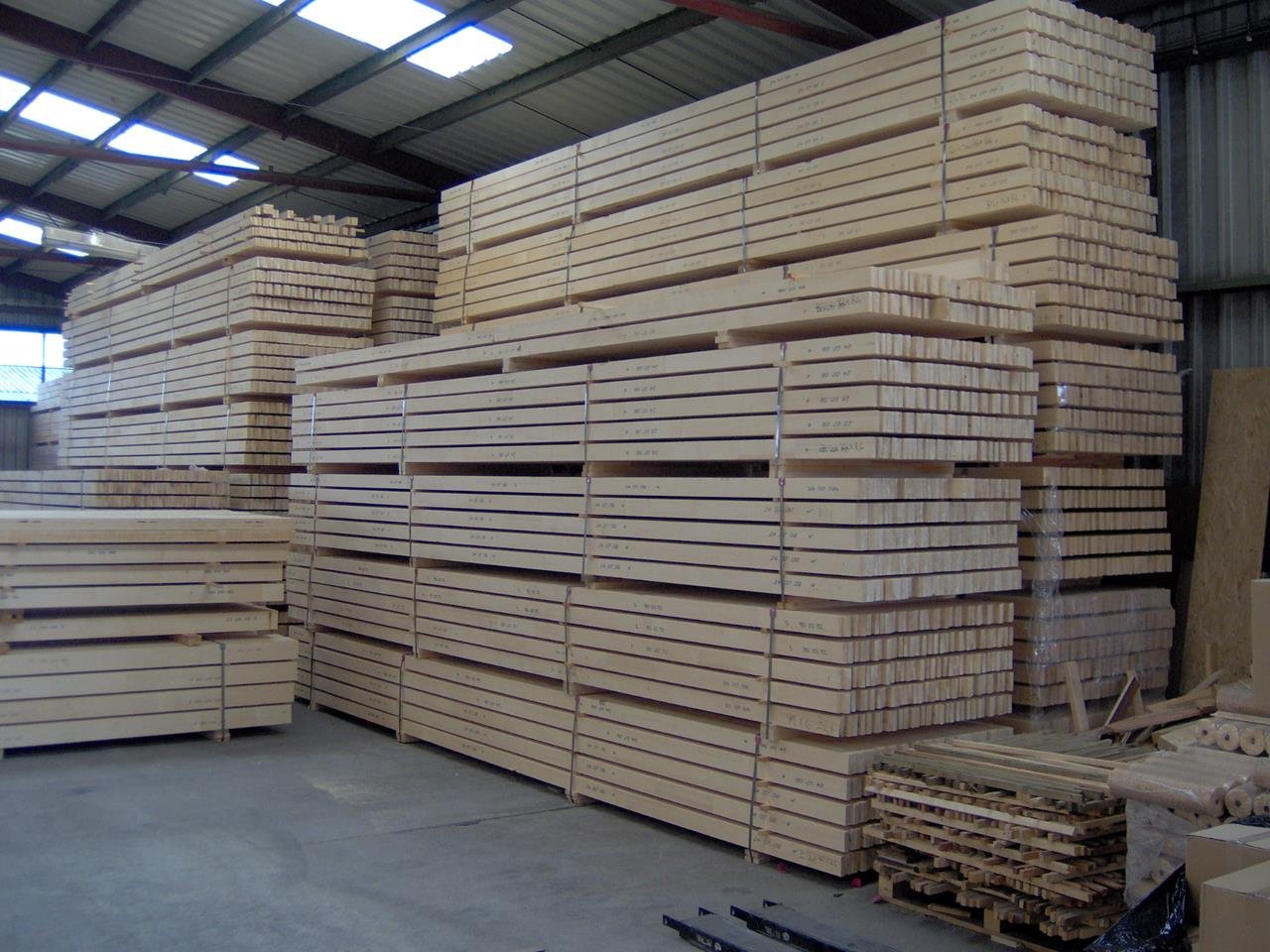 EUROHRANOL smrk cink 63x75x6000 cena za bm