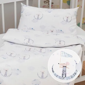 Povlečení Dětské bavlněné povlečení do postýlky Sandra SA-579 Myšky mezi modrými obláčky Do postýlky 90x140 a 40x60 cm