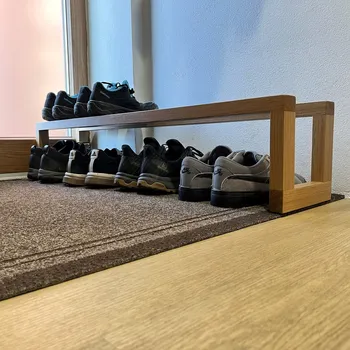 Botník Wook | Masivní dřevěný botník - minimalistický dřevěný stojan na boty Materiál: dub, délka: 100 cm