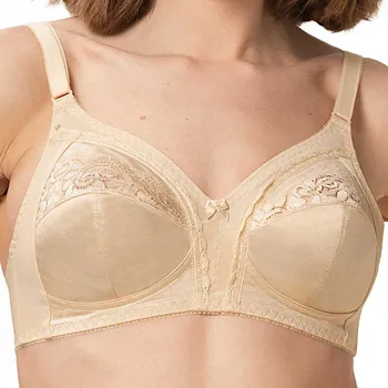 Dámské spodní prádlo Triumph podprsenka s měkkými košíčky béžová velikost 80C