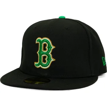 Kšiltovka Kšiltovka New Era - MLB 2026 St. Patrick Day 59FIFTY - Boston Red Sox - Black velikosti fitted caps 8 (63.5 cm)