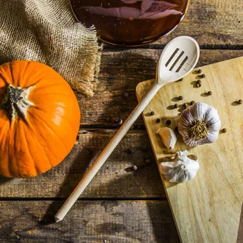 Příbor Dřevěná kuchyňská lžíce ODELO AŻUR 35,5 cm