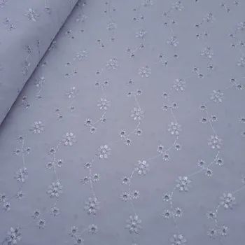 Pro útulný domov MADEIRA - bílá látka s výšivkou