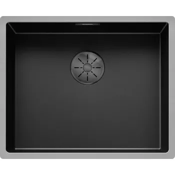 Keramický dřez Blanco Claron 500-U Dark Steel Edition je dřez, který v sobě spojuje eleganci a funkčnost. Má nápadnou tmavě šedou nerezovou mísu s hřejivým pocitem a rafinovaným 10mm rádiusem pro moderní vzhled. Extra hluboká mísa maximalizuje kapacitu a povrch se snadn