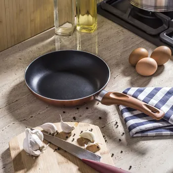 Pánev Pánev ODELO CAMILA BRONZE 20 cm s nepřilnavým povrchem