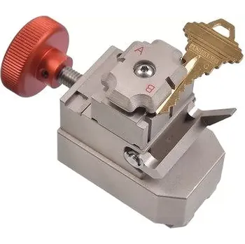 Svěrák KUKAI svěrák S2 pro zubové klíče pro stroje Alpha a Alpha Pro