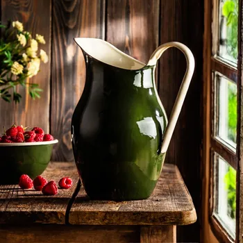 Džbán na vodu / Smaltovaná váza OLKUSKIE WYROBY EMALIOWANE 2,6 l