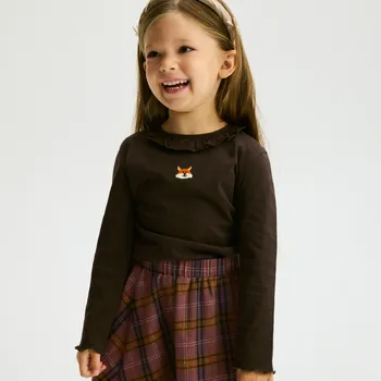 Reserved - Tričko s volánkem u výstřihu - tmavě hnědá - 424FT-89X - 424FT-89X-116