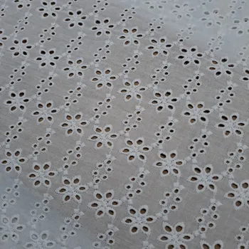 Pro útulný domov MADEIRA 1 bavlněná vyšívaná bílá