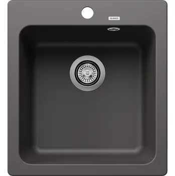 Keramický dřez Blanco NAYA 45 je velkoryse dimenzovaný podomítkový dřez navržený pro efektivní a pohodlnou práci v kuchyni. Jeho měkké vnitřní rohy a průběžná římsa usnadňují čištění a práci kolem dřezu, zatímco jeho promyšlený tvar se hladce začlení do jakéhokoli desig