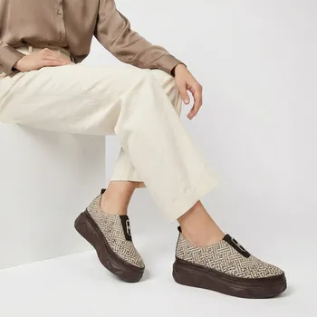 Dámské sandále Dámské hnědo-krémové kožené slip-on polobotky na platformě Letizia Velikost: 39