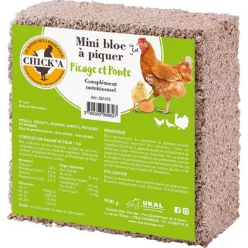 CHICK´A Mini Blok minerální liz - klovací kámen pro slepice, drůbež 900g