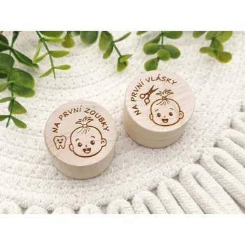 Dekorace do dětského pokoje Sada dřevěných krabiček Na první zoubky a vlásky | D-decor