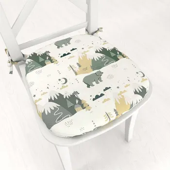 Podsedák Sametový oblý podsedák Tamara TMR-031 Medvědi v horách - 39x37x3 cm