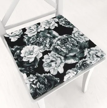 Podsedák Sametový čtvercový podsedák Tamara TMR-040 Černo-bílé pivoňky na černém - 38x38x3 cm
