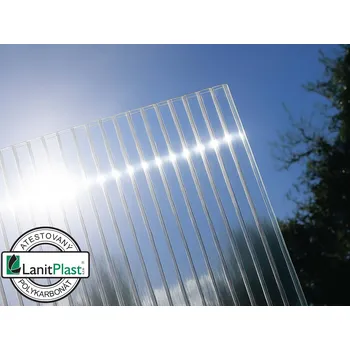 Příslušenství pro skleník komůrkový polykarbonát 4 mm čirý 2,10x6m - 0,8 kg/m2