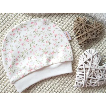 Kojenecká čepice AMÁLKA Bavlněná smetanová čepička, lososové květinky Velikost: 56-62