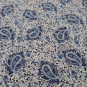 Pro útulný domov bavlněná látka KVĚTY TUREČKY MODRÉ