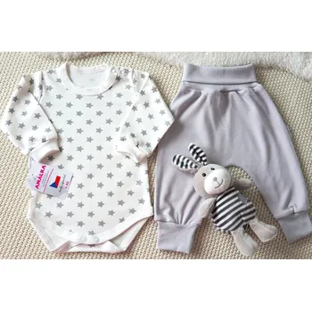 Kojenecká souprava AMÁLKA Bavlněná souprava smetanová/šedá, Magické hvězdičky Velikost: 56