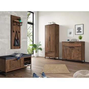 Předsíňová stěna Předsíňová stěna z masivu Victoria borovice hnědá