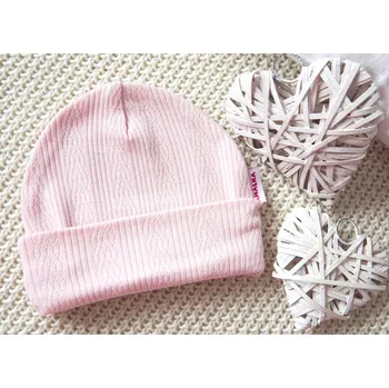 Kojenecká čepice AMÁLKA Bavlněná čepička v ažurovém vzoru, pudrově růžová Velikost: 74-80