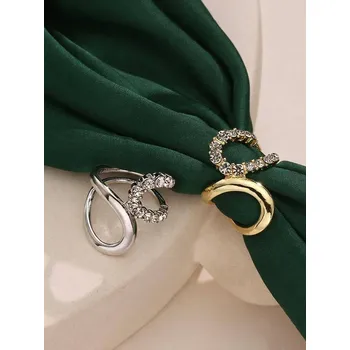 Šátek B&E Bijoux Stříbrná spona na šátek / průvlek na šálu stříbrný kroužek s kamínky Smičky