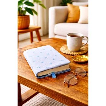 Povlak na polštářek Obal na knížku_modré kvítky