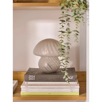 Lampička Sinsay - LED lampička ve tvaru houby - bílá - 010FS-00X - 010FS-00X-ONE