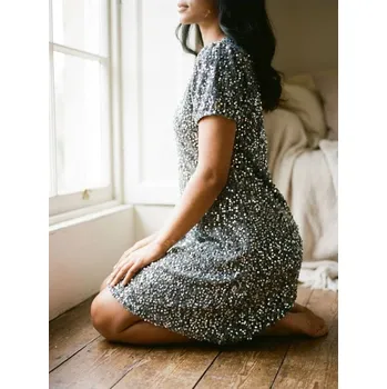 Dámské šaty Sinsay - Flitrové šaty - sříbrná - 9647Z-SLV - 9647Z-SLV-XS-1