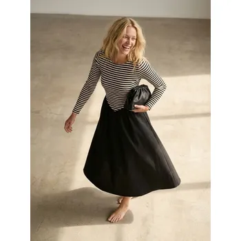 Dámské šaty Sinsay - Midi šaty s kontrastním spodním lemem - černá - 246GY-99X - 246GY-99X-S