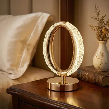 Lampička Dekorační křišťálová lampa s USB a 3 úrovněmi světla DAILY INTERNATIONAL HOME 21 × 13 cm zlatá