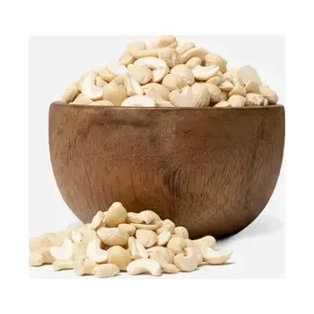 Kešu natural půlky 500 g