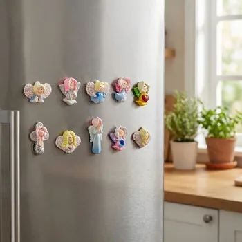 Dekorativní magnet Ozdobné magnety DAILY INTERNATIONAL HOME ANDĚLÉ barevné 10 ks