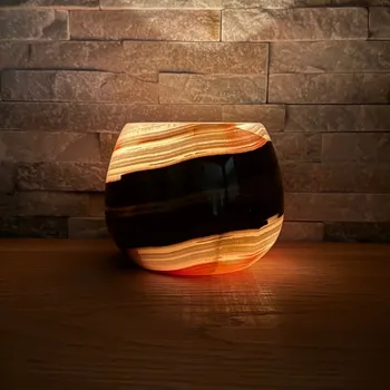 Svícen Svícen z přírodního kamene - Temná stránka konkrétní kus z fotek, jedinečný originál, průměr 12,5 cm