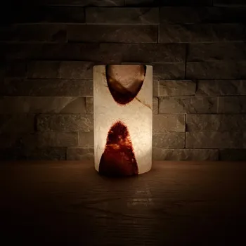 Svícen Svícen z přírodního kamene – Zrcadlení konkrétní kus z fotek, jedinečný originál, výška cca 13 cm