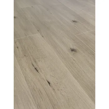 laminátová podlaha Swiss_Noblesse V4 WIDE D 4662 PM