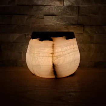 Svícen Svícen z přírodního kamene - Pod povrchem konkrétní kus z fotek, jedinečný originál, průměr 12,5 cm