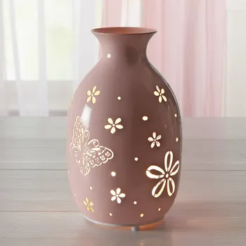 Váza LED kovová váza Motýl stříbrná Výška 23 cm, průměr 14 cm.