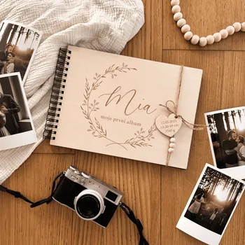 Fotoalbum Dřevěné fotoalbum Woodify Věnec Velikost: A6