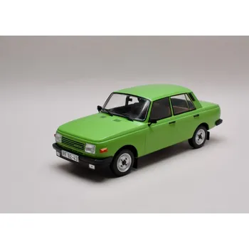 RC model auta Wartbugr 353 1967 zelená 1:18 MCG