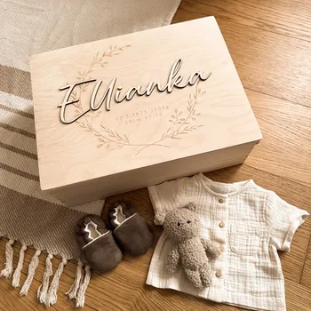 Dětský box s 3D jménem Woodify Věnec Velikost: Velikost XS (22x16x8,5)