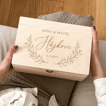 Svatební dekorace Dřevěný svatební box Woodify Věnce Velikost: Velikost XS (22x16x8,5)