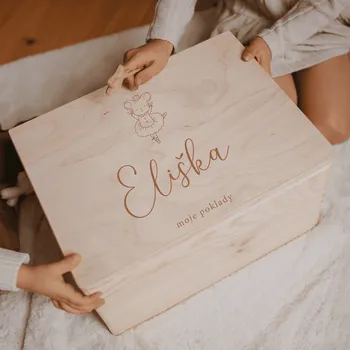 Dekorace do dětského pokoje Dětský box se jménem Woodify Myška Velikost: Velikost XS (22x16x8,5)