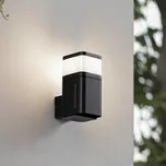 Lindby Venkovní nástěnné svítidlo Teyon, se zásuvkou, černá, IP44 G9 - Nástěnný držák – šířka/výška 6 cm, hloubka 3,5 cm černá, bílá 1 x 8 W LED - Doprava zdarma