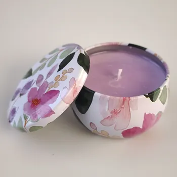 Svíčka Evička Candles Orchidej vonná sójová svíčka v plechovce 65g - ručně vyráběná Barva: Fialová