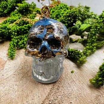 Náhrdelník Orgonitová lebka / náhrdelník s měsíčním kamenem - pro intuici, rovnováhu a vnitřní klid