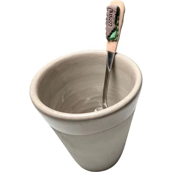 Příbor Lžička Fimo - sušenka se zeleným podkladem