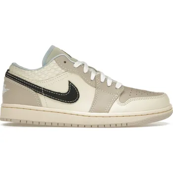 Dámské tenisky Jordan 1 Low SE Sanddrift Glacier Blue Velikost: 36.5 HQ3440-101