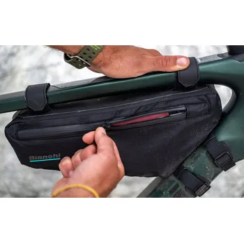 brašna na kolo Brašna na rám kola Bianchi frame pack orma 3L černá model